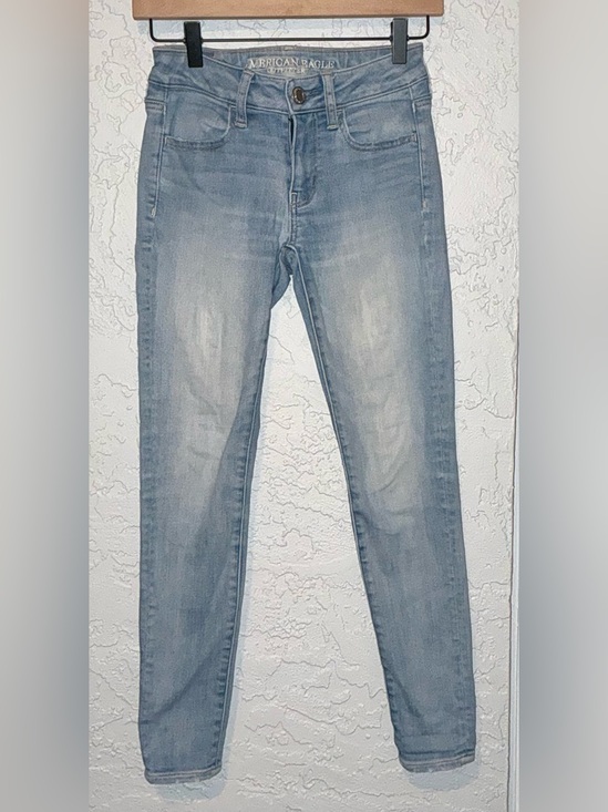 American Eagle Outfitters Denim - American Eagle Outfitters Light Wash Womens Super Super Stretch Jegging Jeans
